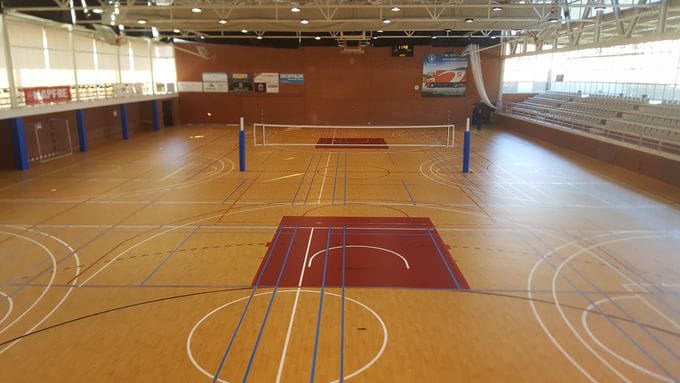 INSTALACIÓN DEL NUEVO PAVIMENTO DEPORTIVO EN EL POLIDEPORTIVO MUNICIPAL "CAN NOGUERA" ( LA GARRIGA-BARCELONA )