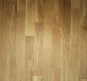 Imagen color disponible